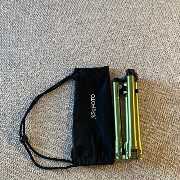 MeFoto GlobeTrotter Air Aluminum Travel Tripod - Picture 10 of 11